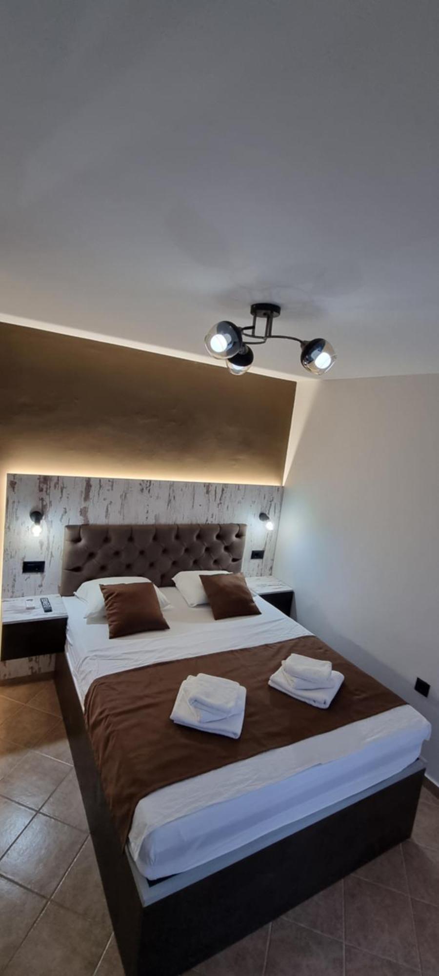Deluxe Apartmani Vila Pejovic Sutomore Ruang foto