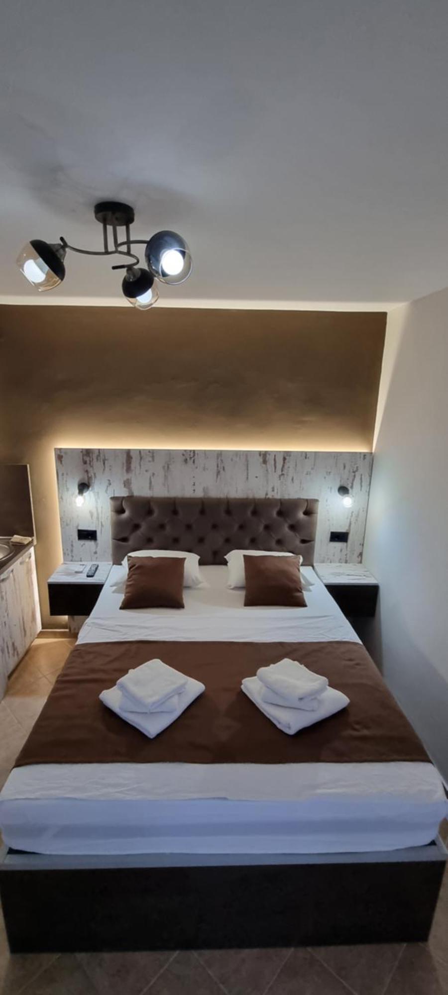 Deluxe Apartmani Vila Pejovic Sutomore Ruang foto